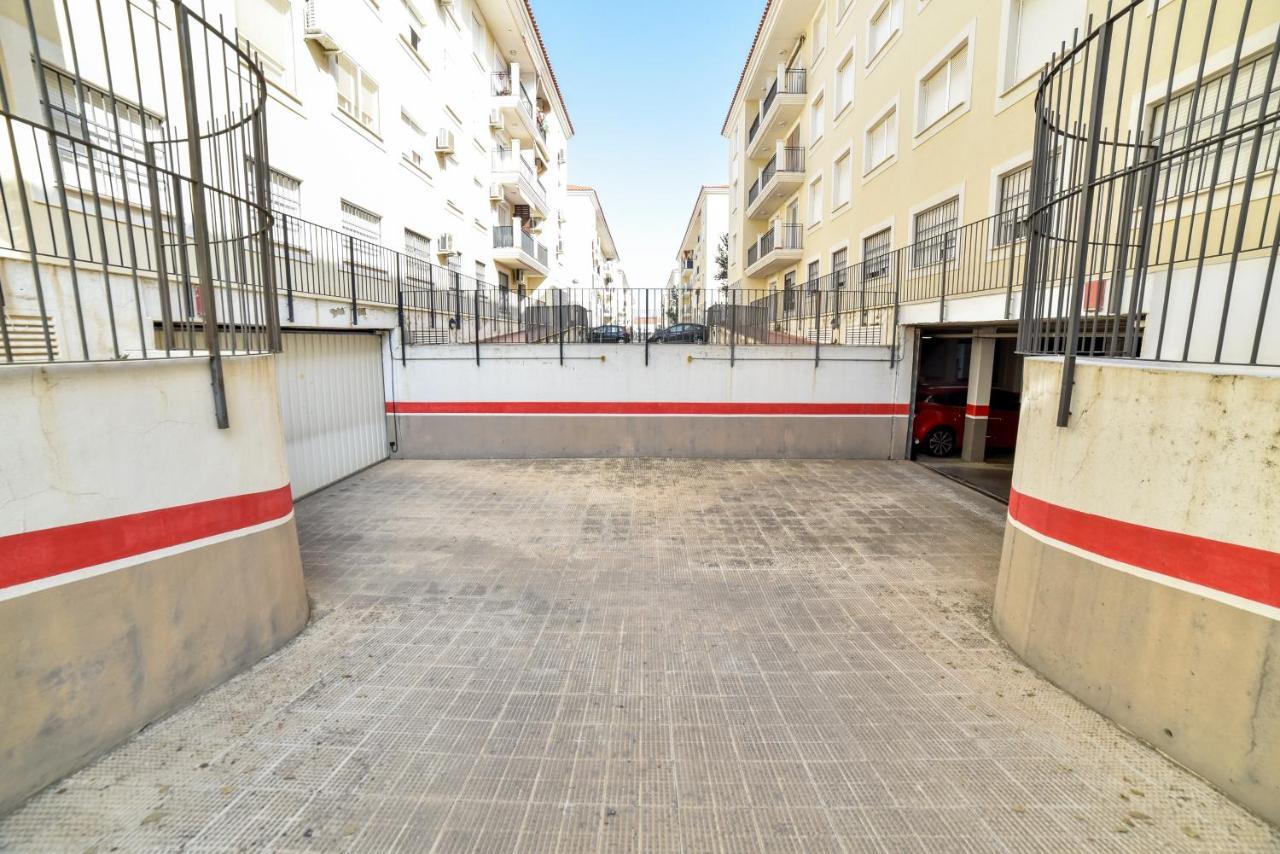 Amplio Con Parking, Club Y Piscina Junto A Sevilla La Algaba Buitenkant foto